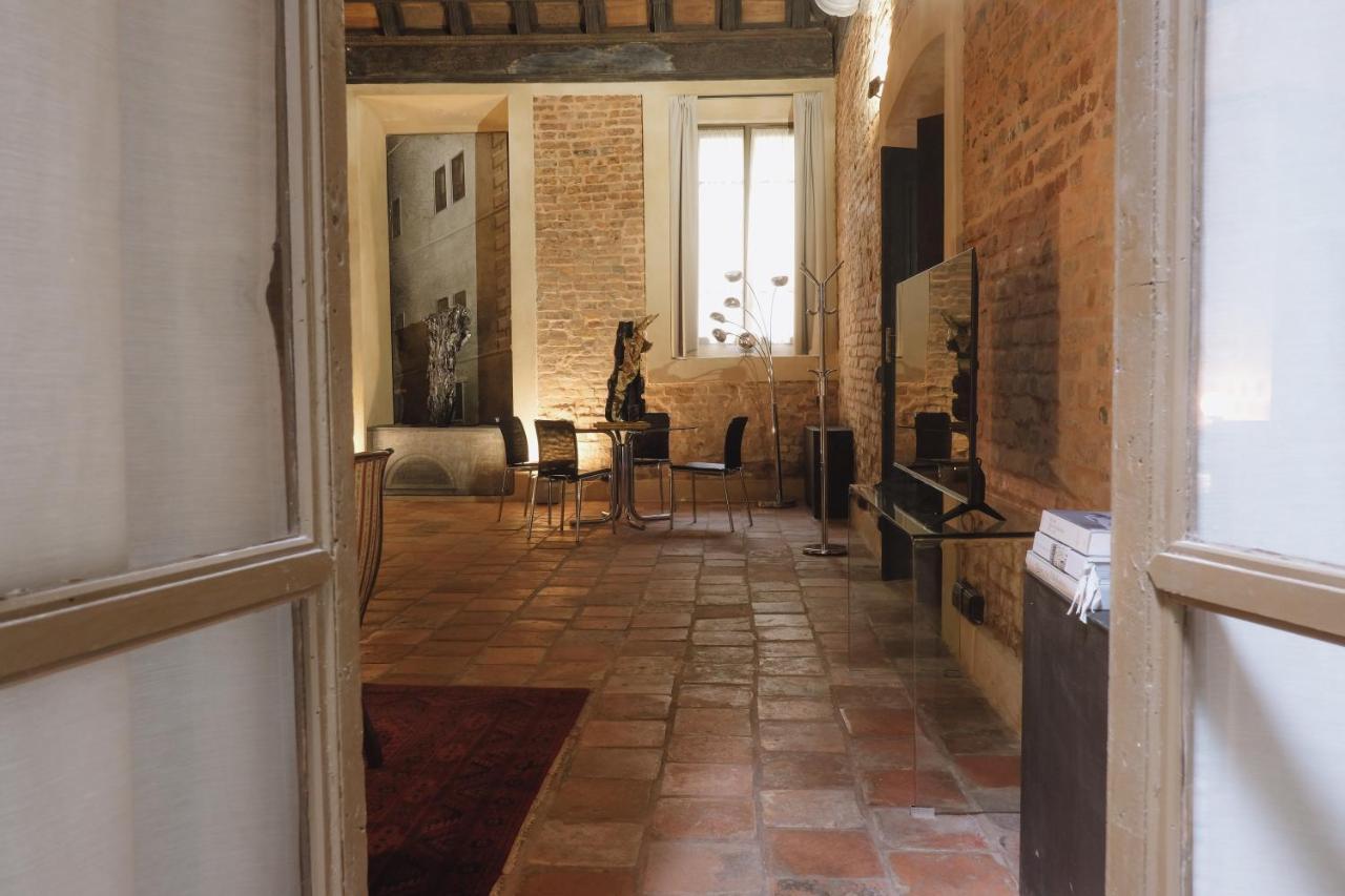 Foresteria Palazzo Guazzoni Zaccaria Cremona Esterno foto