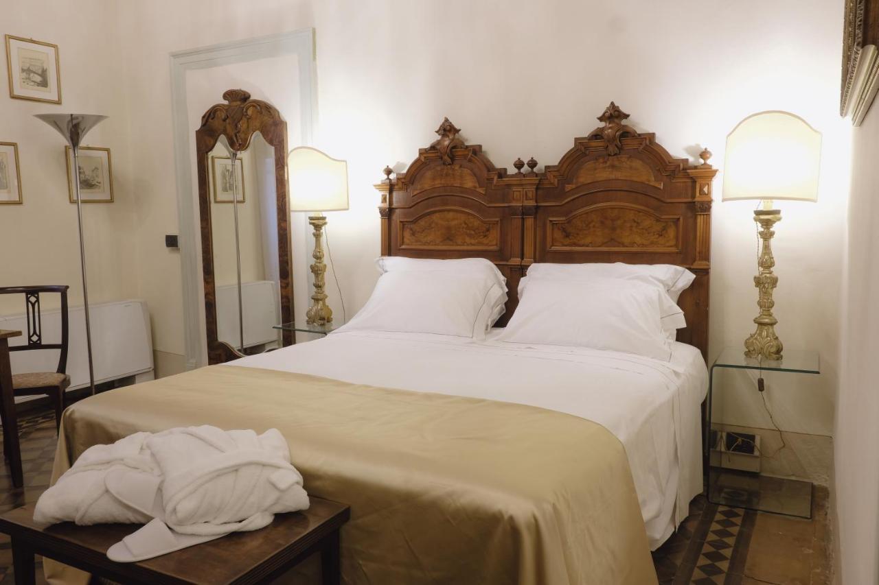 Foresteria Palazzo Guazzoni Zaccaria Cremona Esterno foto